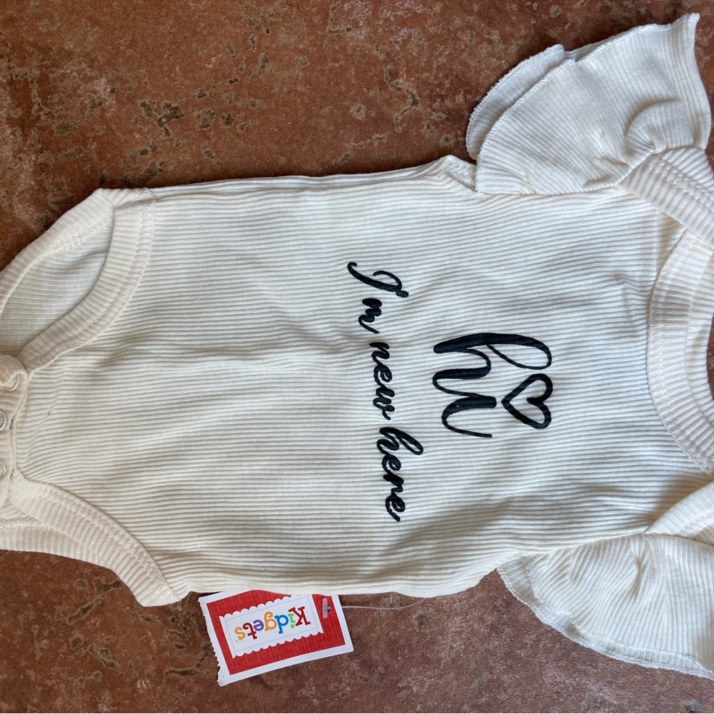 Kidgets Cream Bodysuit with Black Print